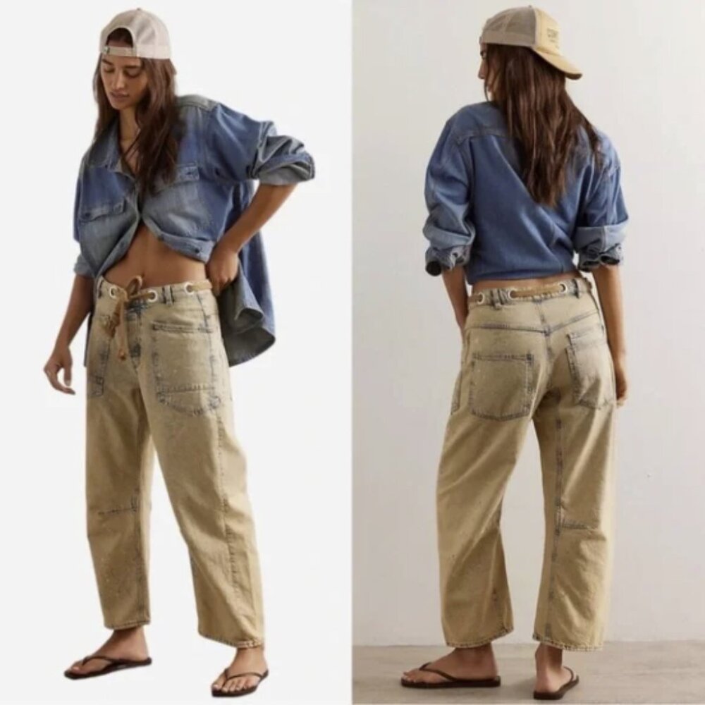Free People Moxie Low Slung Pull On Barrel Jeans in Cowboy Size 31 Boho NWT